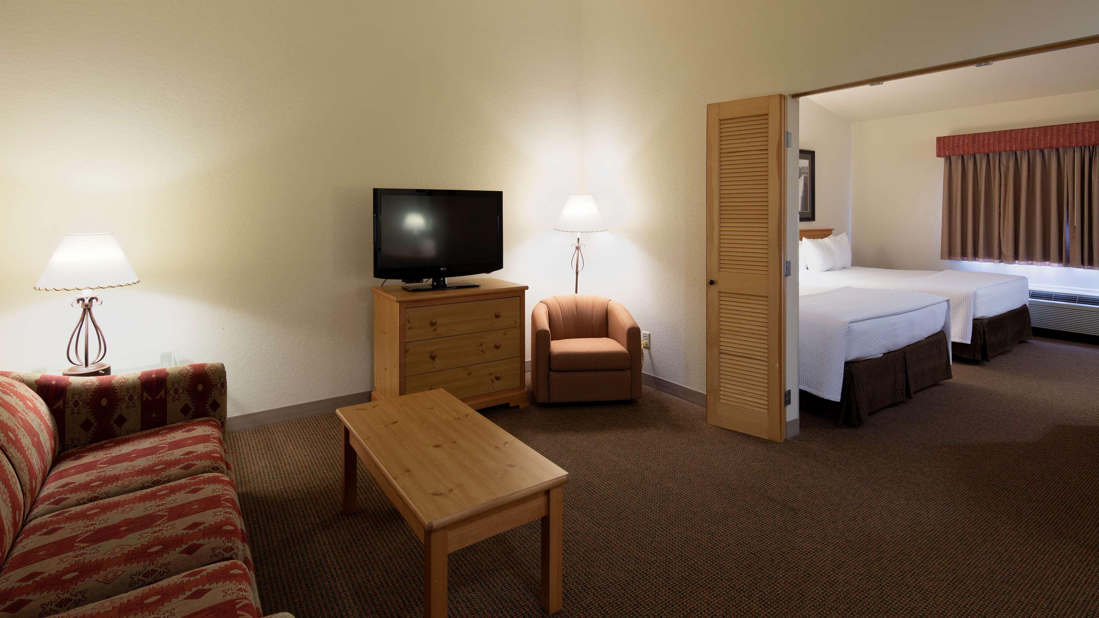 Best Western Golden Spike Inn & Suites Hill City Dış mekan fotoğraf