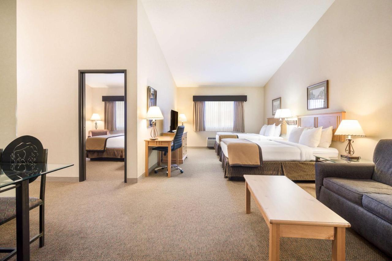 Best Western Golden Spike Inn & Suites Hill City Dış mekan fotoğraf