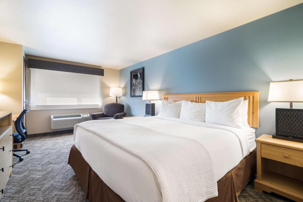 Best Western Golden Spike Inn & Suites Hill City Dış mekan fotoğraf