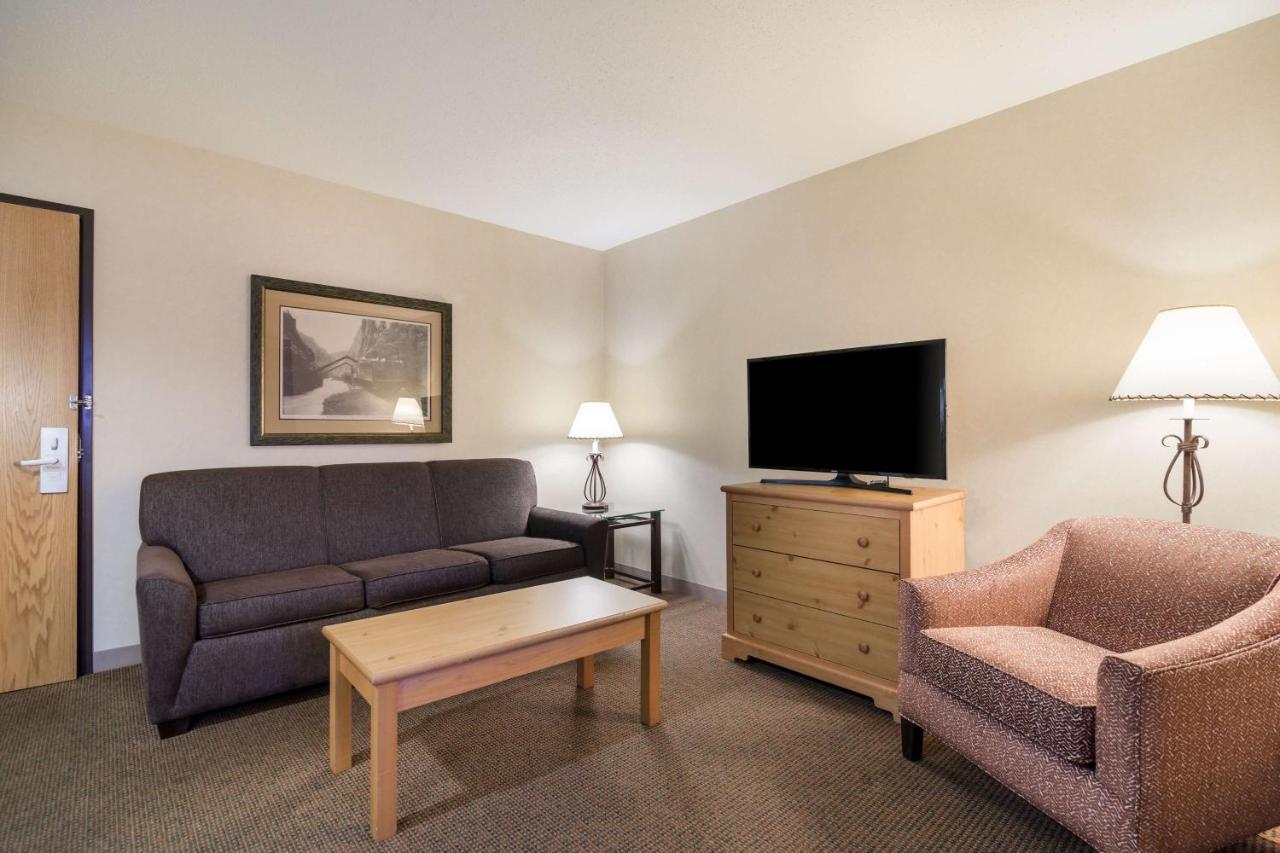 Best Western Golden Spike Inn & Suites Hill City Dış mekan fotoğraf