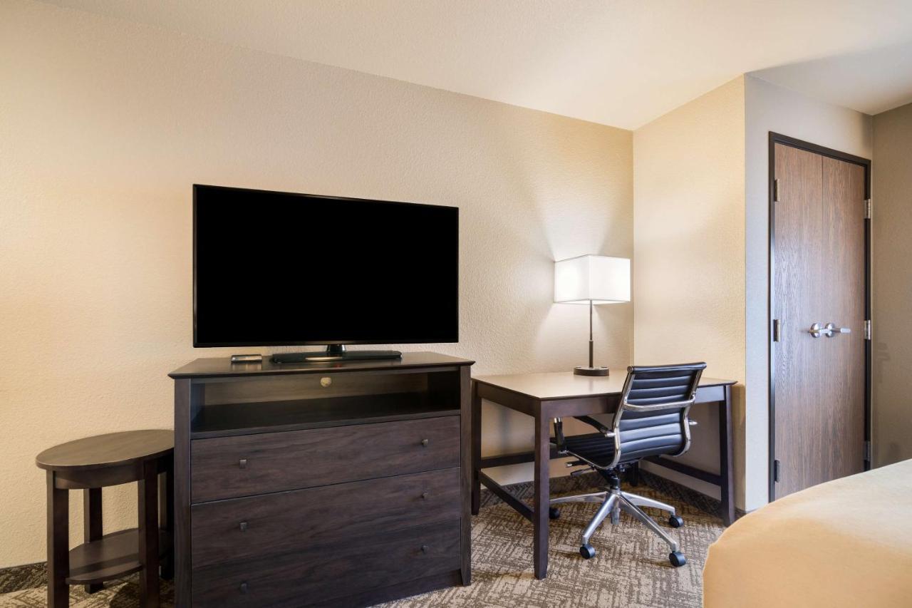 Best Western Golden Spike Inn & Suites Hill City Dış mekan fotoğraf